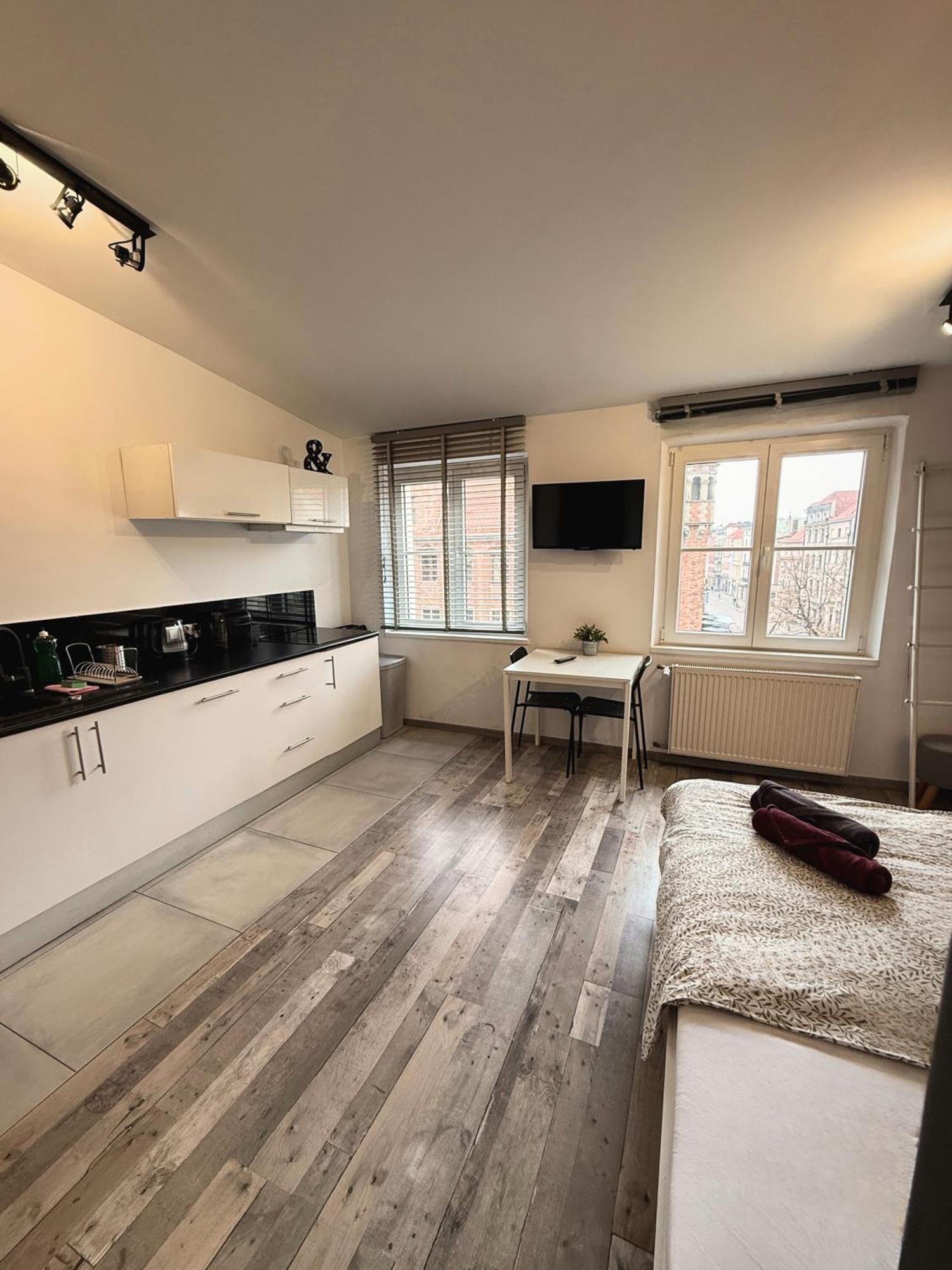 Apartament Z Widokiem Na Pomnik Kopernika - Rynek Staromiejski Торунь Екстер'єр фото
