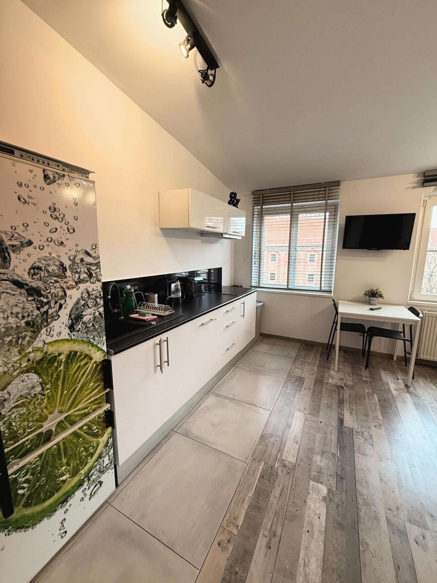 Apartament Z Widokiem Na Pomnik Kopernika - Rynek Staromiejski Торунь Екстер'єр фото